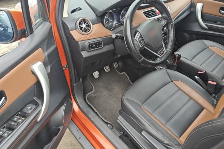 Used Haval H1 2015 1.5L Manual Luxury Model Driver Seat