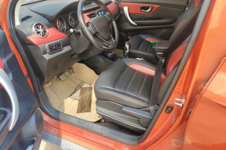 Used Haval H1 2015 1.5L AMT Luxury Model Driver Seat