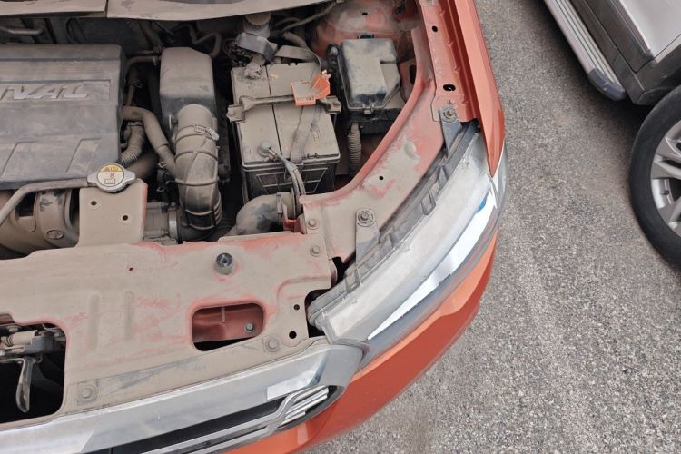 Used Haval H1 2015 1.5L Manual Urban Model Engine Bay Left