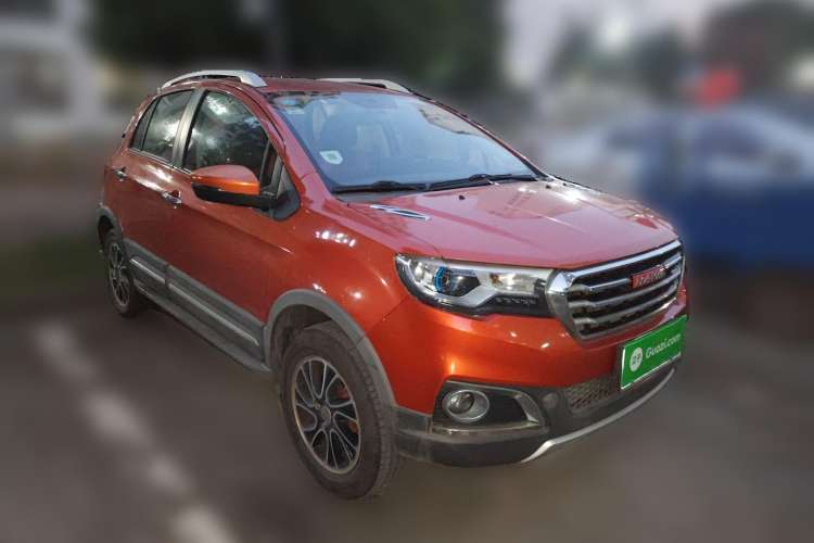 Used Haval H1 2015 1.5L Manual Luxury Model Front Right 45 Deg