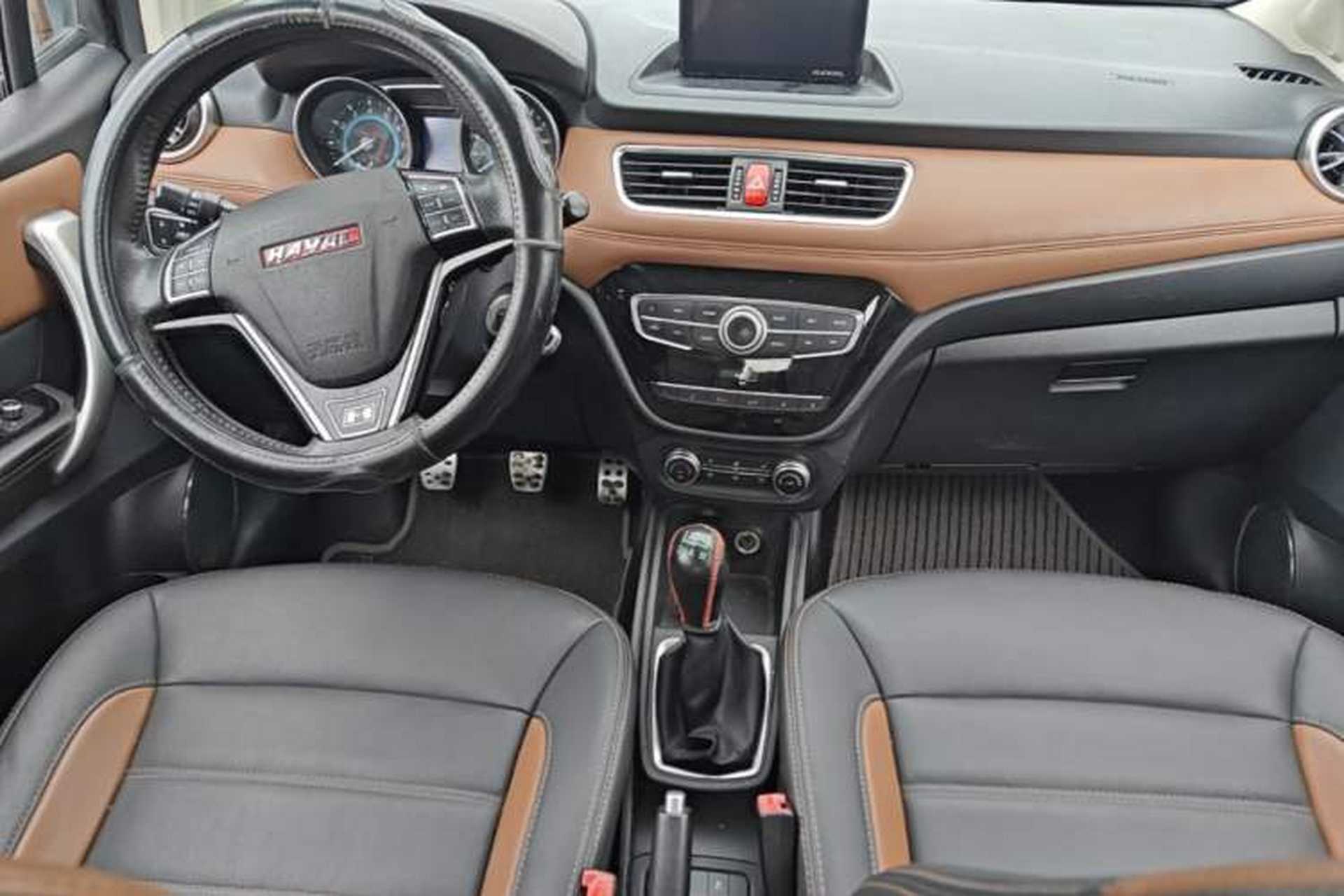 Used Haval H1 2015 1.5L Manual Luxury Model Gear Lever