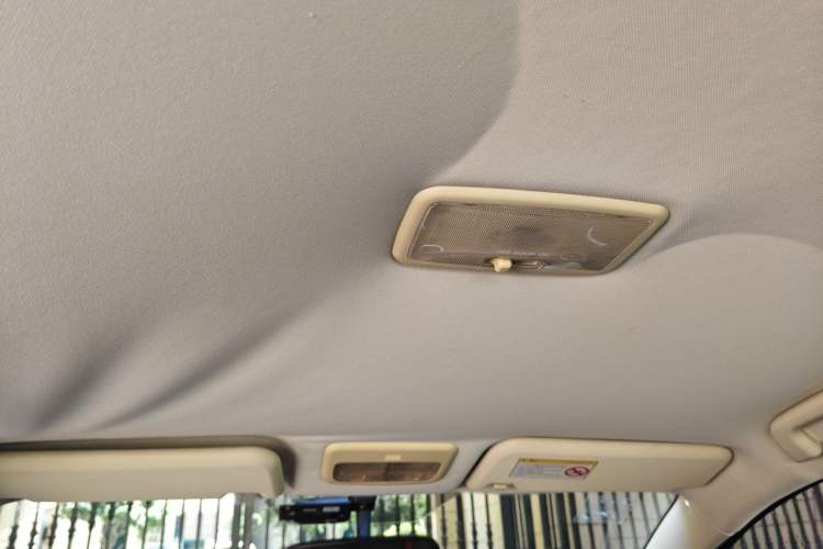 Used Haval H1 2015 1.5L AMT Luxury Model Headliner