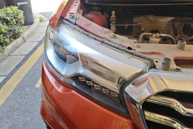 Used Haval H1 2015 1.5L AMT Luxury Model Right Front Headlight