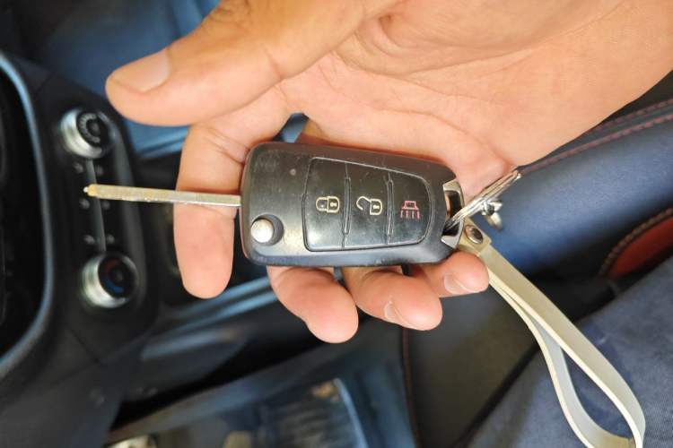 Used Haval H1 2015 1.5L AMT Luxury Model Vehicle Key