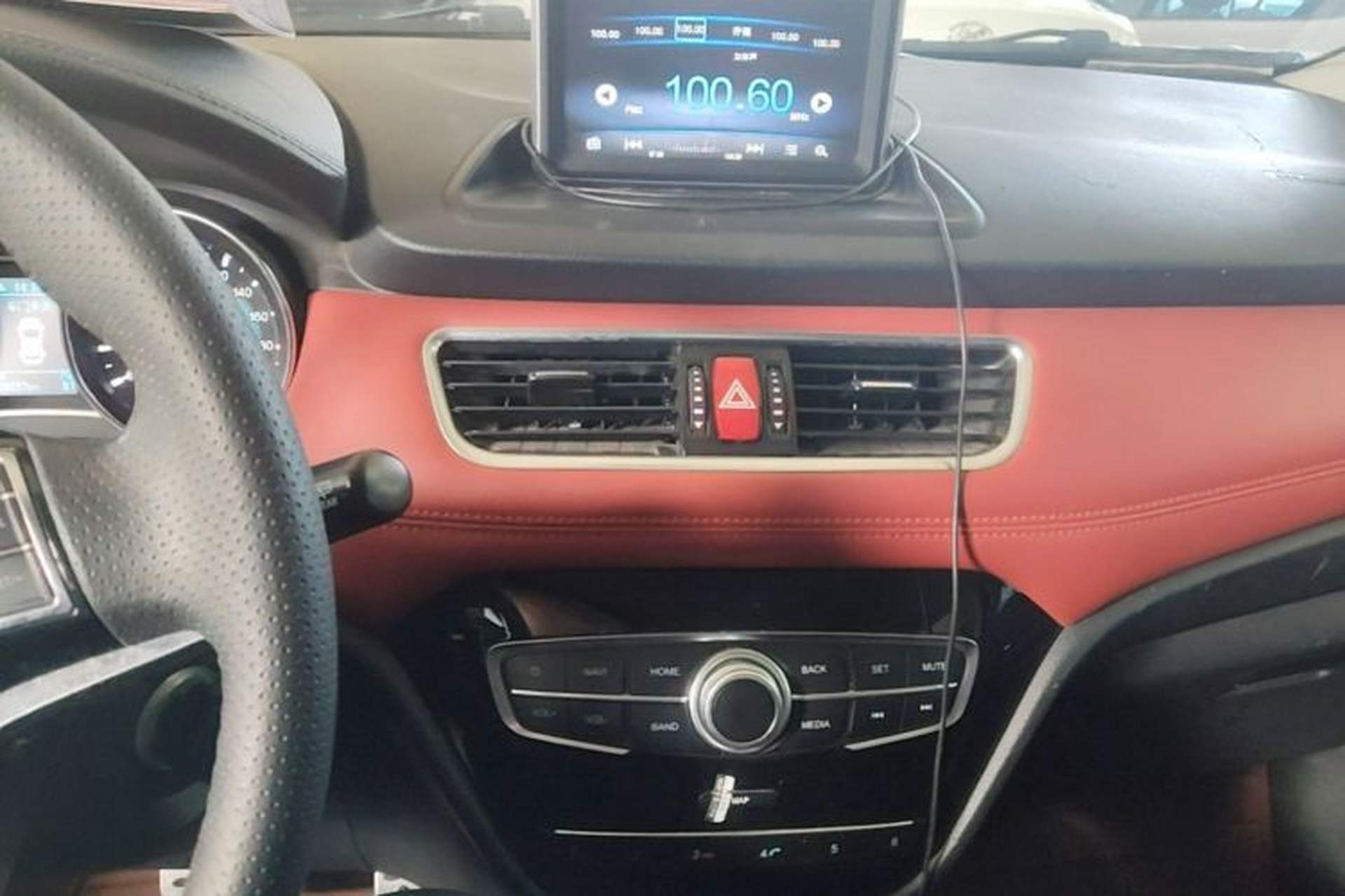 Used Haval H1 2015 1.5L AMT Luxury Model Audio And AC Panel