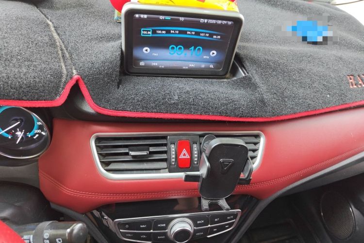 Used Haval H1 2015 1.5L AMT Urban Model Audio And AC Panel