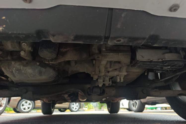 Used Haval H1 2015 1.5L AMT Luxury Model Chassis Front