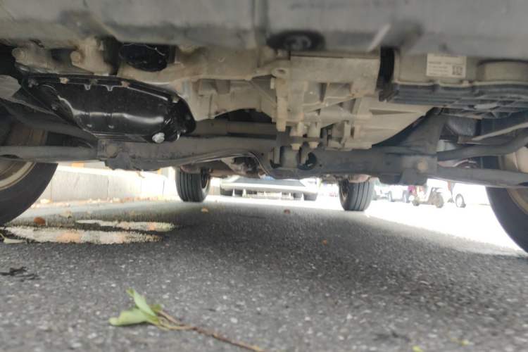 Used Haval H1 2015 1.5L AMT Urban Model Chassis Front