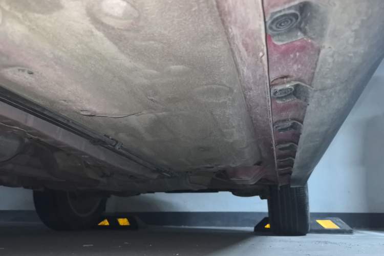 Used Haval H1 2015 1.5L AMT Urban Model Chassis Front Left