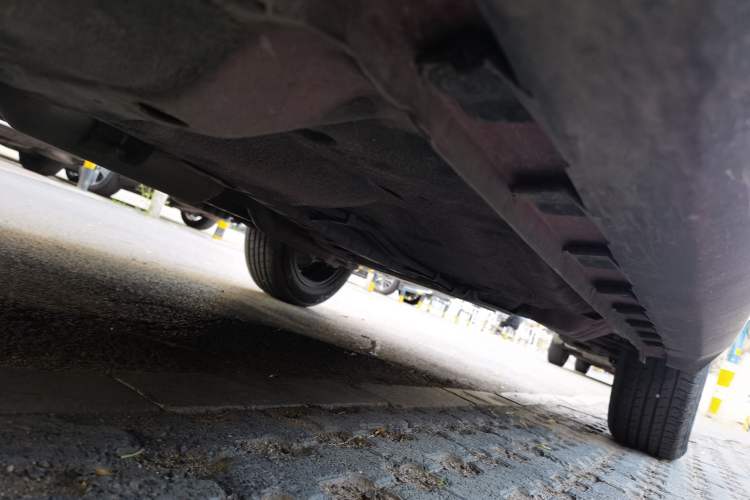 Used Haval H1 2015 1.5L AMT Urban Model Chassis Front Left