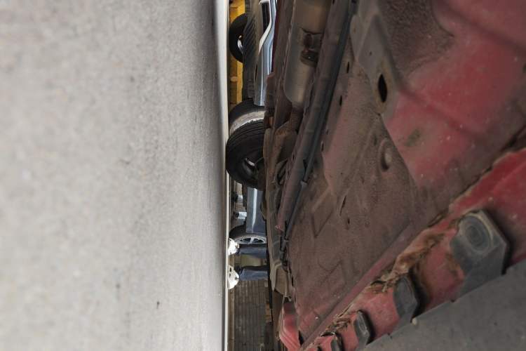 Used Haval H1 2015 1.5L AMT Urban Model Chassis Front Left