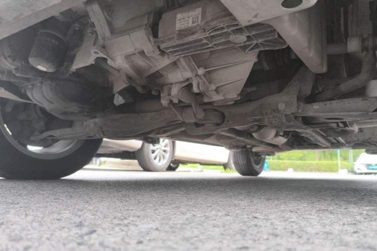 Used Haval H1 2015 1.5L AMT Luxury Model Chassis Front Left