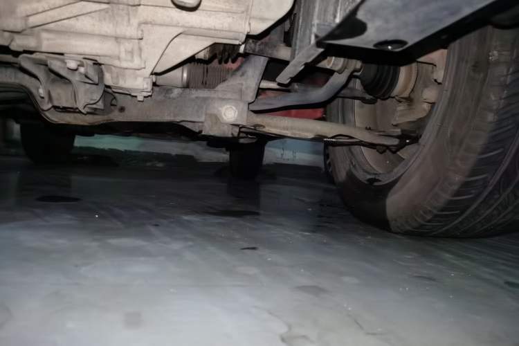 Used Haval H1 2015 1.5L Manual Luxury Model Chassis Front Left