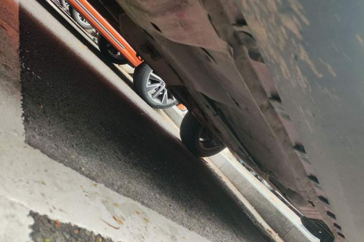 Used Haval H1 2015 1.5L AMT Urban Model Chassis Front Left