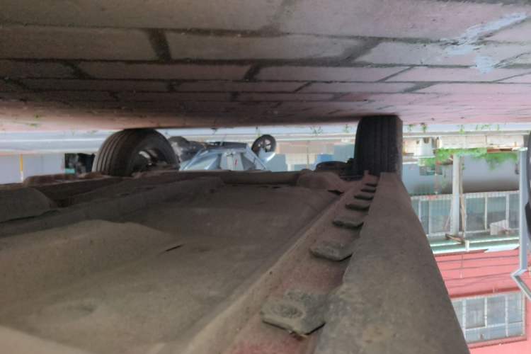Used Haval H1 2015 1.5L Manual Luxury Model Chassis Front Right