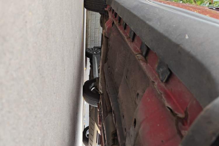 Used Haval H1 2015 1.5L AMT Urban Model Chassis Front Right