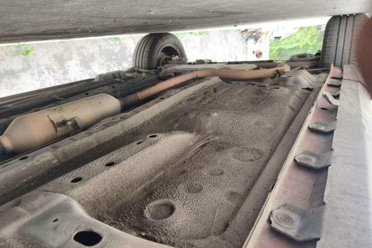 Used Haval H1 2015 1.5L AMT Luxury Model Chassis Front Right