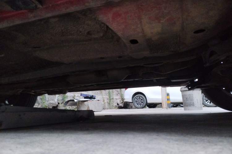 Used Haval H1 2015 1.5L Manual Urban Model Chassis Front Right