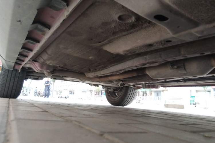 Used Haval H1 2015 1.5L Manual Luxury Model Chassis Front Right