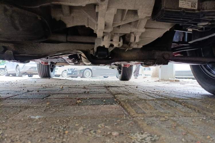 Used Haval H1 2015 1.5L AMT Urban Model Chassis Front