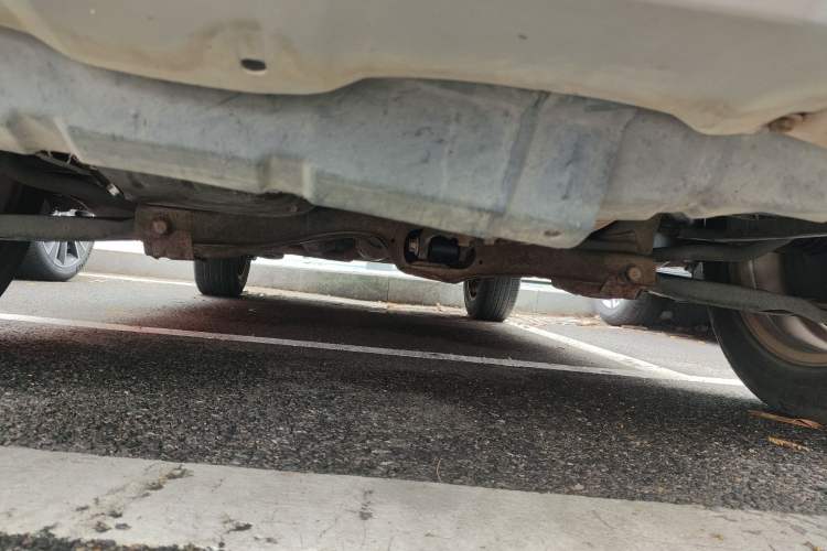 Used Haval H1 2015 1.5L AMT Urban Model Chassis Front