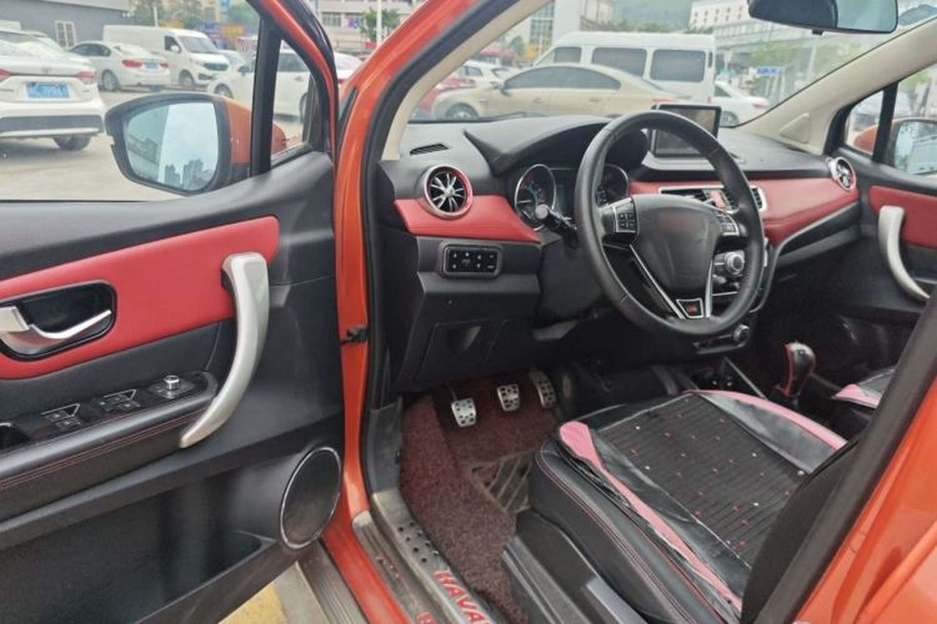 Used Haval H1 2015 1.5L Manual Luxury Model Driver Seat