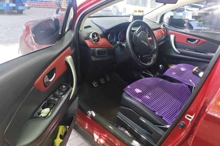 Used Haval H1 2015 1.5L Manual Luxury Model Driver Seat