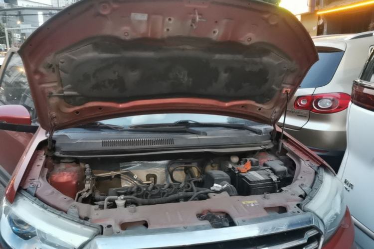 Used Haval H1 2015 1.5L AMT Luxury Model Engine Bay