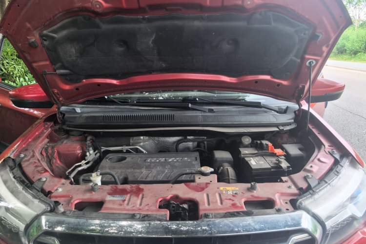 Used Haval H1 2015 1.5L AMT Luxury Model Engine Bay