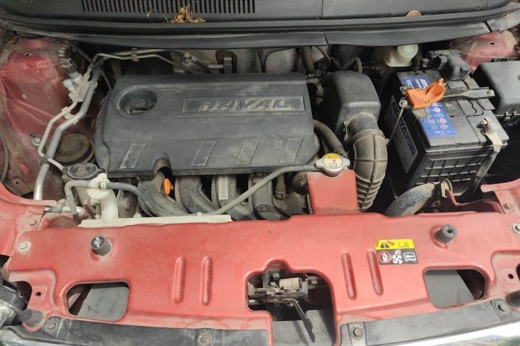 Used Haval H1 2015 1.5L AMT Urban Model Engine Bay