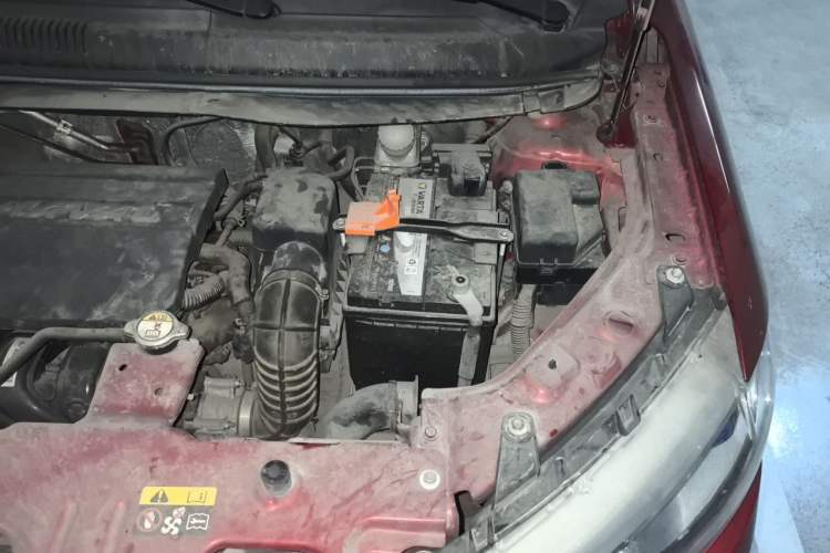 Used Haval H1 2015 1.5L AMT Urban Model Engine Bay Left