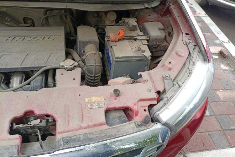 Used Haval H1 2015 1.5L AMT Urban Model Engine Bay Left
