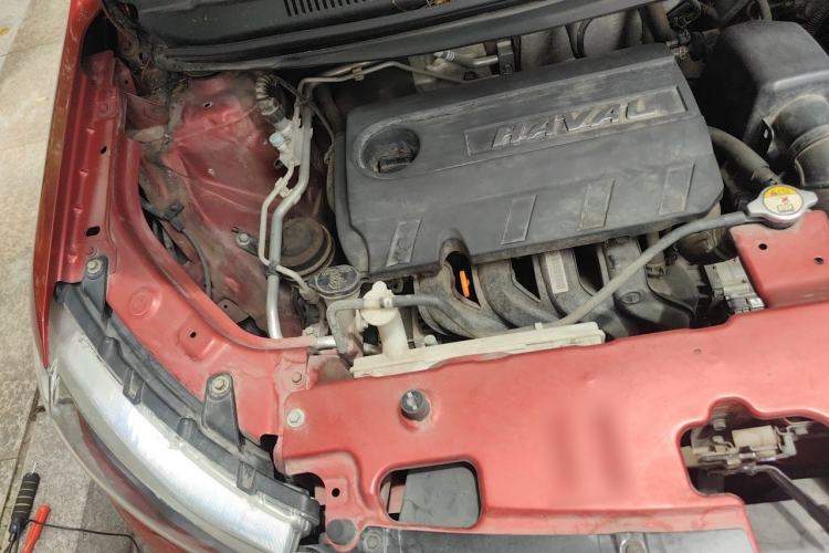 Used Haval H1 2015 1.5L AMT Urban Model Engine Bay Right