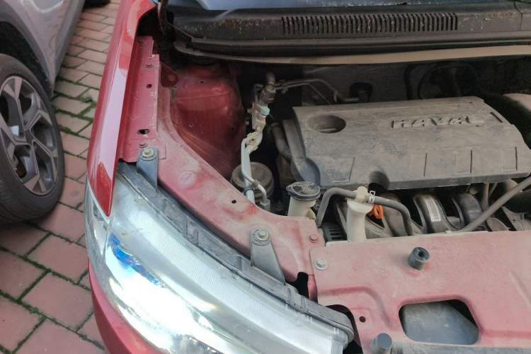 Used Haval H1 2015 1.5L Manual Luxury Model Engine Bay Right