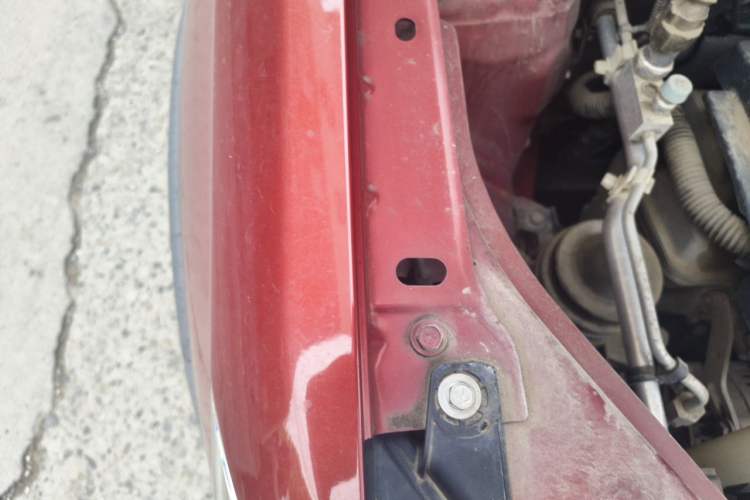 Used Haval H1 2015 1.5L AMT Luxury Model Engine Bay Right