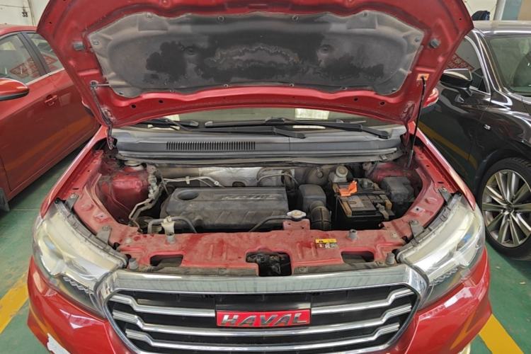 Used Haval H1 2015 1.5L AMT Luxury Model Engine Bay