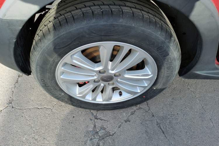 Used Haval H1 2015 1.5L AMT Urban Model Exterior 8