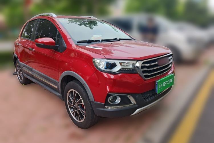 Used Haval H1 2015 1.5L AMT Luxury Model Front Right 45 Deg