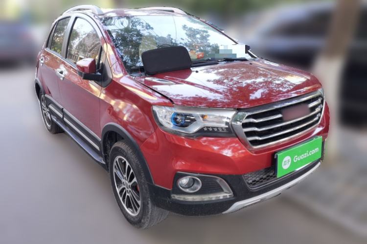Used Haval H1 2015 1.5L AMT Urban Model Front Right 45 Deg