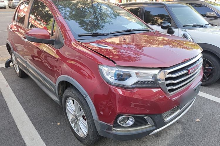 Used Haval H1 2015 1.5L AMT Urban Model Front Right 45 Deg
