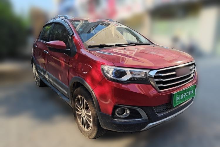 Used Haval H1 2015 1.5L Manual Luxury Model Front Right 45 Deg