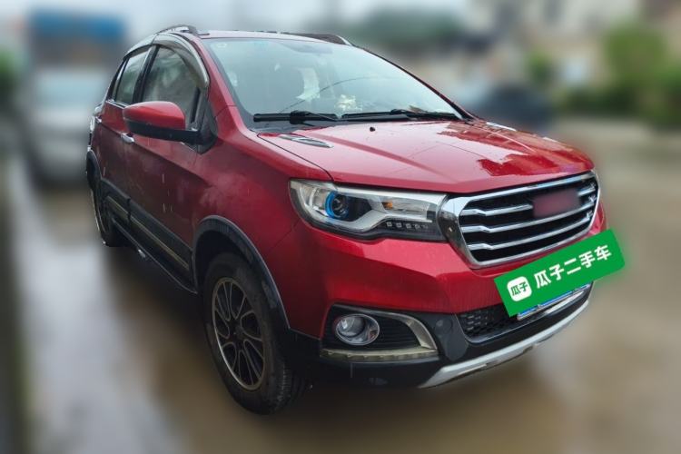 Used Haval H1 2015 1.5L Manual Luxury Model Front Right 45 Deg