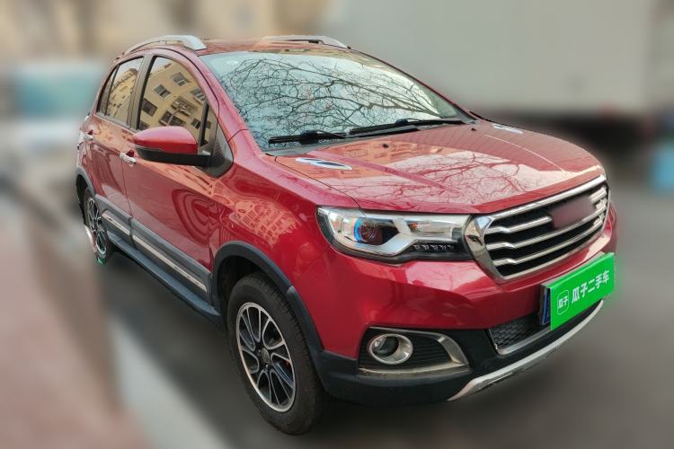 Used Haval H1 2015 1.5L AMT Luxury Model Front Right 45 Deg