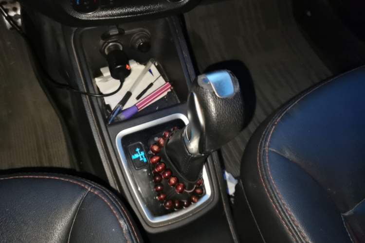 Used Haval H1 2015 1.5L AMT Luxury Model Gear Lever