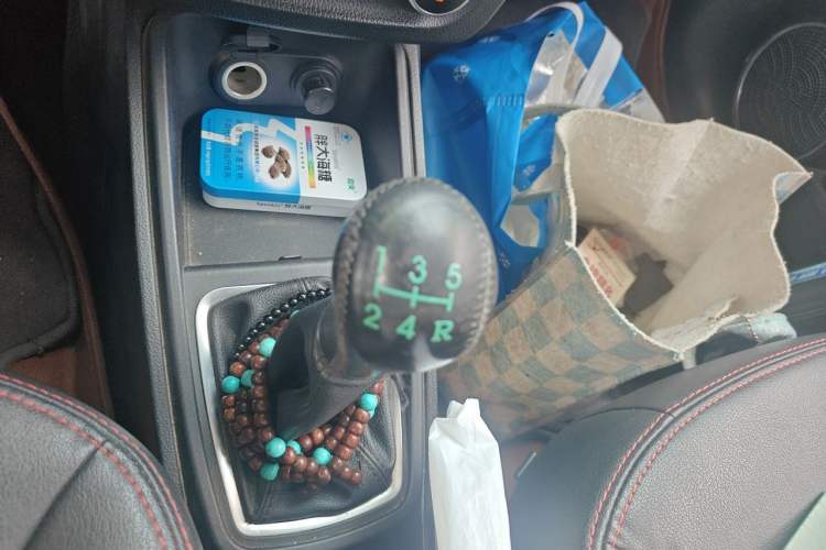 Used Haval H1 2015 1.5L Manual Urban Model Gear Lever