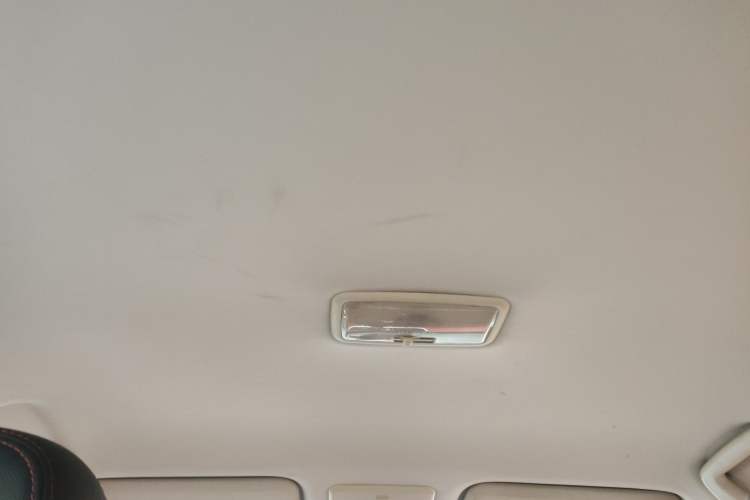 Used Haval H1 2015 1.5L AMT Luxury Model Headliner