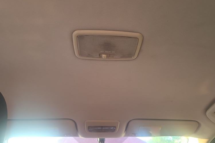 Used Haval H1 2015 1.5L AMT Luxury Model Headliner