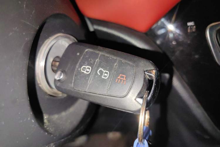 Used Haval H1 2015 1.5L AMT Luxury Model Interior 1