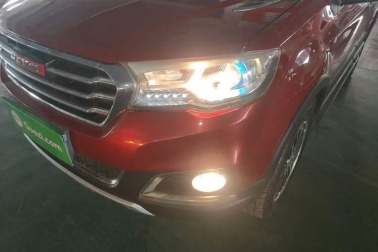 Used Haval H1 2015 1.5L Manual Luxury Model Left Front Headlight