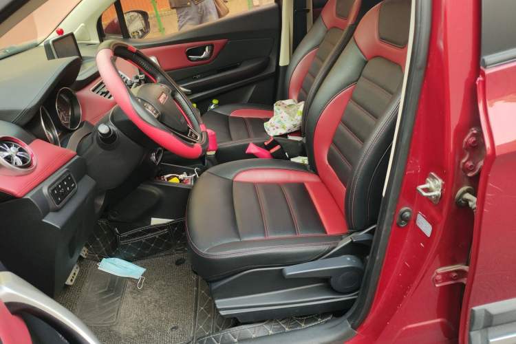 Used Haval H1 2015 1.5L AMT Luxury Model Left Front Seat